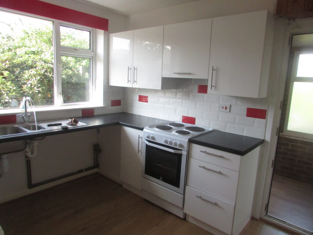 2 Bedroom, Bungalow, Yadley Close, Winscombe